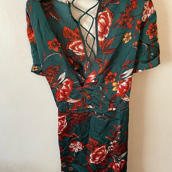 Emerald printed cross cross dress - Picture 4 of 8